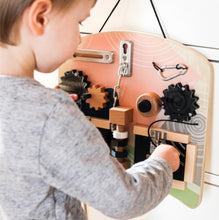 Laden Sie das Bild in den Galerie-Viewer, Motorikbrett Schlösser und Rotation