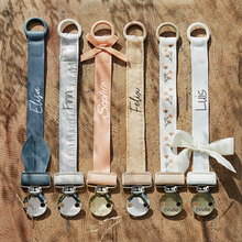 Laden Sie das Bild in den Galerie-Viewer, Schnullerband | Schnullerkette mit Namen | Personalisierung