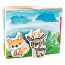 Laden Sie das Bild in den Galerie-Viewer, Bilderbuch aus Holz, interaktiv